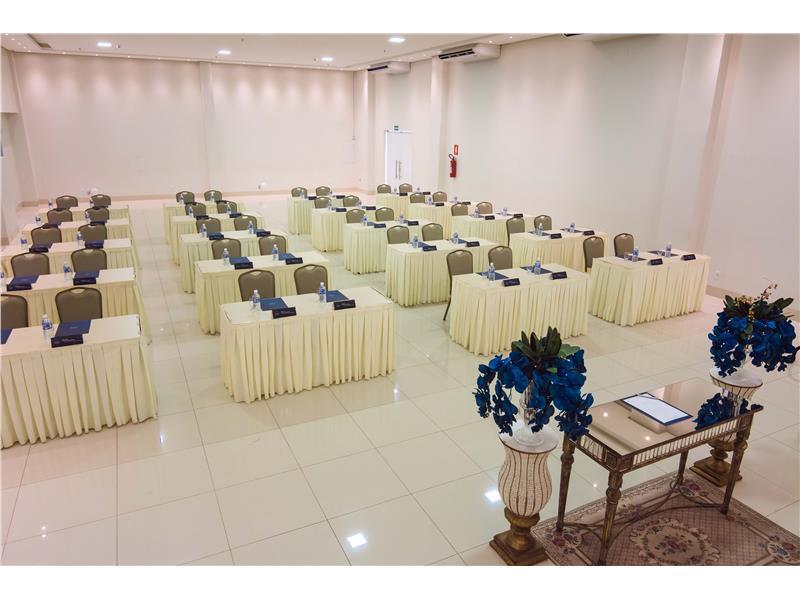 Ceu Palmas Hotel Exterior photo